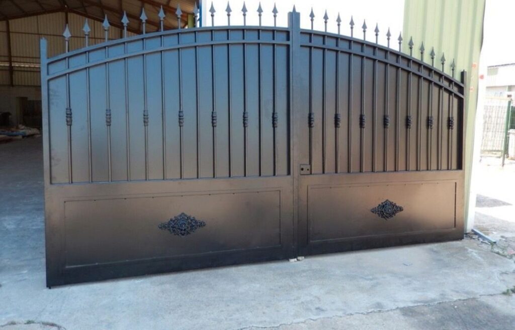 - Acier S235 - Portail